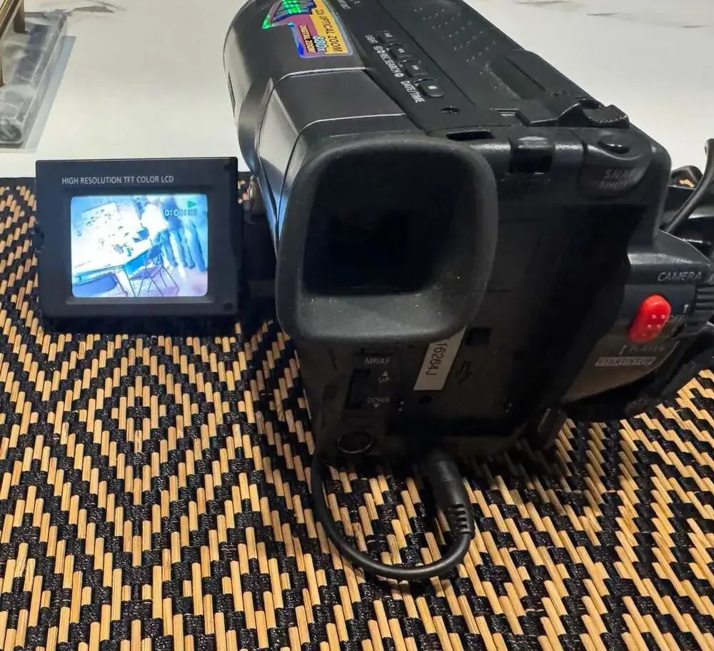 Samsung VP-L870 Hi8 Camcorder Video Camera Tested Vintage